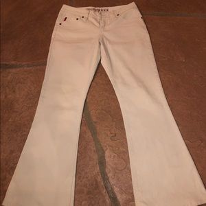 Women’s low rise bootcut jeans.